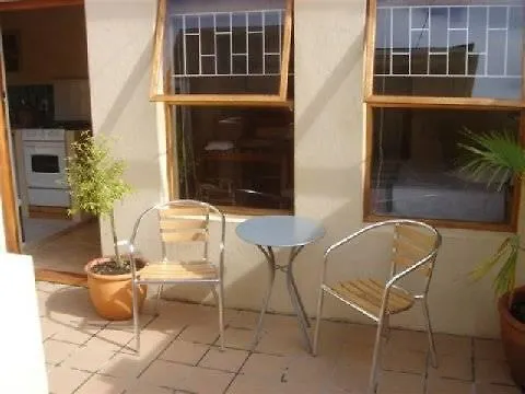 Sweet Orange Guest House Le Cap